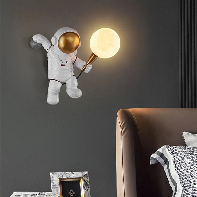 astronaut wall lamp